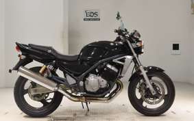 SUZUKI GSX250FX ZR250C