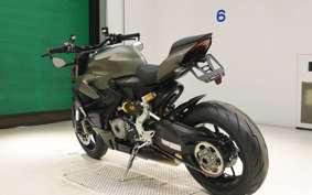 DUCATI STREETFIGHTER V2 2024