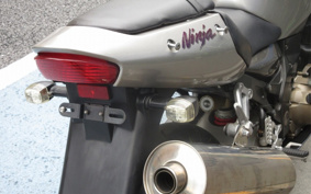 KAWASAKI ZX 1200 NINJA R 2004 ZXT20A