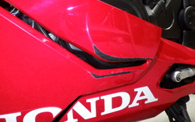 HONDA CBR250RR A MC51