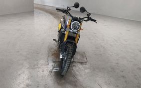 OTHER  FANTIC  YELLOW YABARERO SCRAMBLER 500 ..