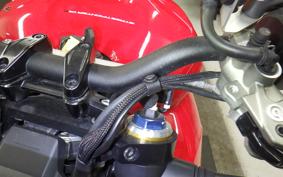 DUCATI STREETFIGHTER V4 S 2021