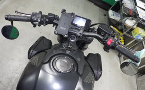 HONDA CB650R 2023 RH03