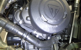 TRIUMPH TRIDENT 660 2023