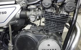 YAMAHA GX750 1976