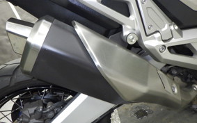 HONDA X-ADV 750 2018 RC95