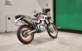 YAMAHA SEROW 250 Gen.2 2019 DG17J