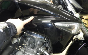SUZUKI GSR250 2016