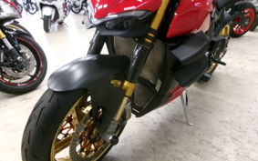 DUCATI STREET FIGHTER V4S 2021 FA00