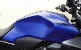 HONDA CB250R MC52