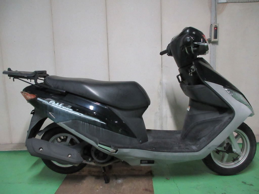 Фото Suzuki ADDRESS V125 с японского аукциона