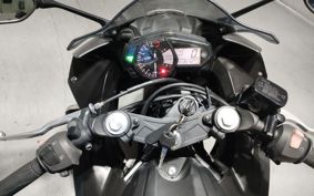 YAMAHA YZF-R25 RG10J
