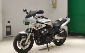 YAMAHA FZ400 1997 4YR