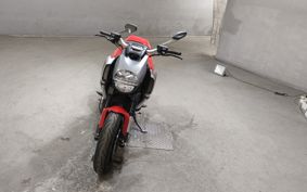 DUCATI DIAVEL 2011 G100AB