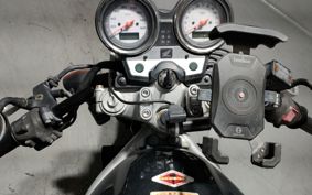 HONDA VTR 250 MC33