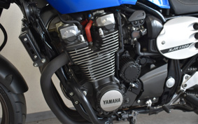 YAMAHA XJR1300 C 2015 RP19
