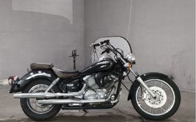 YAMAHA DRAGSTAR 250 VG02J