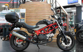HONDA VTR 250 MC33