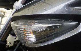 SUZUKI GSR250