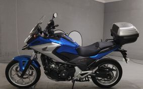 HONDA NC750X LD RC90