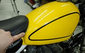 SUZUKI DJEBEL 200 (DR200SE)