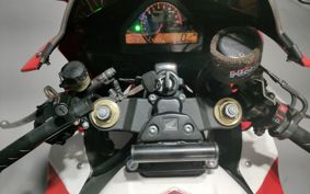 HONDA CBR1000RR 2004 SC57
