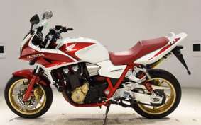 HONDA CB1300SB SUPER BOLDOR A 2006 SC54