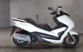 HONDA FORZA MF12