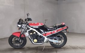 YAMAHA FZ400 1985 46X