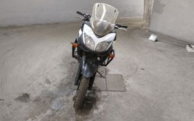 SUZUKI DL650 ( V-Strom 650 ) C7121