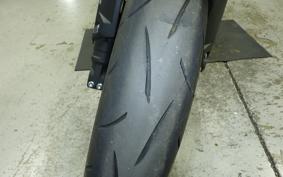 HONDA CB650R E-Clutch 2025 RH17