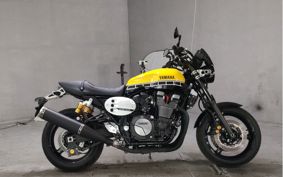 YAMAHA XJR1300 C RP19