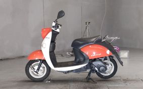 YAMAHA E-VINO SY11J