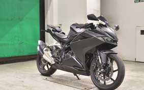 HONDA CBR250RR A 2001