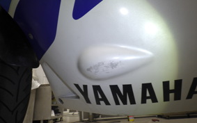 YAMAHA FZR750 1988 2LM