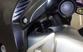 HONDA VFR1200F 2015 SC63