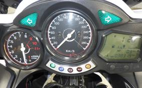 YAMAHA FJR1300 A 2004