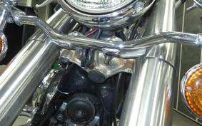 YAMAHA DRAGSTAR 400 CLASSIC 2001 VH01J