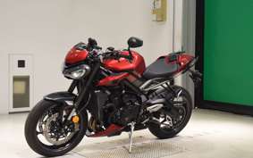 TRIUMPH STREET TRIPLE RS 2023