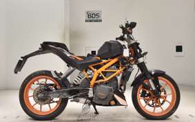 KTM 390 DUKE 2015