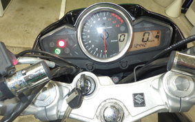 SUZUKI GSR250 2016