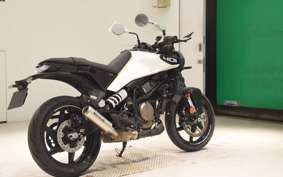 HUSQVARNA SVARTPILEN 401 2024