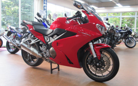 HONDA VFR800F 2020 RC79