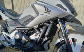 HONDA NC750X 2018 RC90