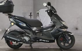 PGO G-MAX125 ..