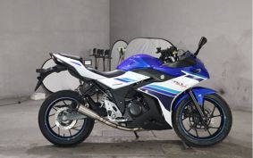 SUZUKI GSX250 R DN11A