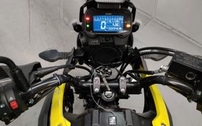 SUZUKI V-STROM 250 DS11A