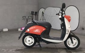 YAMAHA E- VINO  SY11J