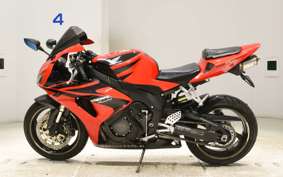 HONDA CBR1000RR 2008 SC57