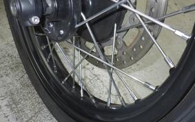 TRIUMPH BONNEVILLE T100 2022